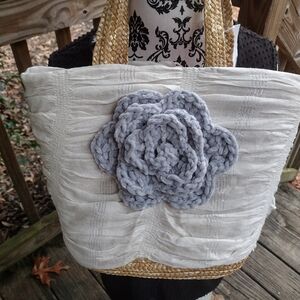 Chic Tote Bag w/Large Crochet Rose